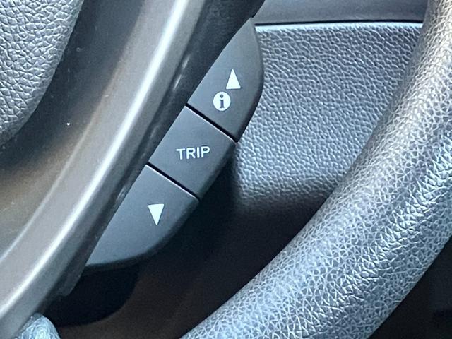 フリード G・ホンダセンシング 7人乗☆純正ナビ☆バックカメラ☆ETC☆ドライブレコーダー☆フリップダウンモニター☆シートヒーター☆クルーズコントロール☆衝突軽減装置☆両側電動スライドドア☆スマートキー☆純正ホイール(38枚目)