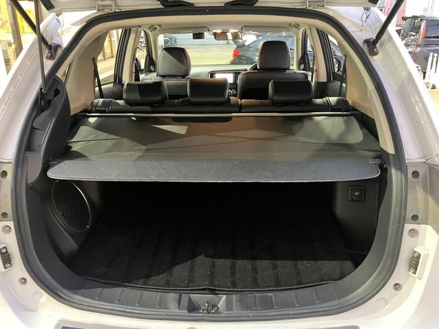 アウトランダーＰＨＥＶ Ｇプレミアムパッケージ　純正ナビ☆バックカメラ☆ＥＴＣ☆ドライブレコーダー☆レザーシート☆衝突軽減装置☆クルーズコントロール☆パワーシート☆Ｂｌｕｅｔｏｏｔｈ☆ＨＩＤヘッドライト☆純正アルミホイール（46枚目）