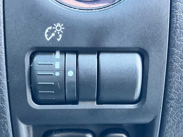 ���X�́A�F�l�̂���肢�������Ă��鈤�Ԃ̍���A���ꂩ�����邨�Ԃ̂���ĂȂǁA�����X�������������q�l�ւ̐e�؁A���J�Ȑڋq��S�����Ă���܂��B