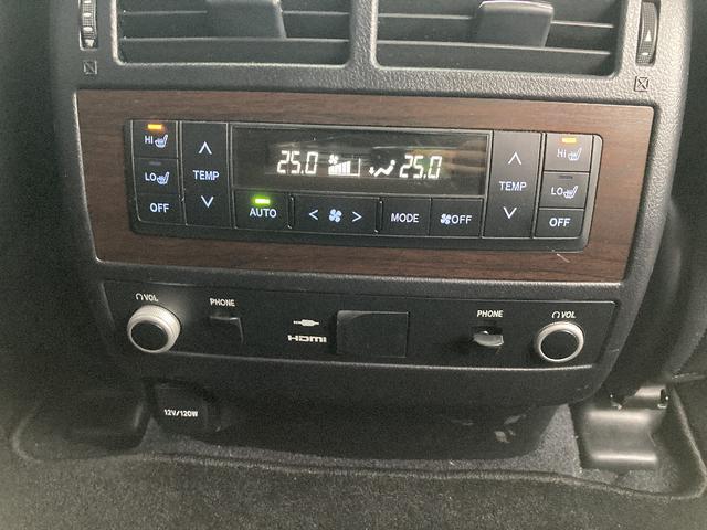4WD/Sunroof/8-LeatherSeat/OneOwner/Navi/CD/DVD/AW/No-accidents/LeatherSeat/PowerSeat/BackCamera