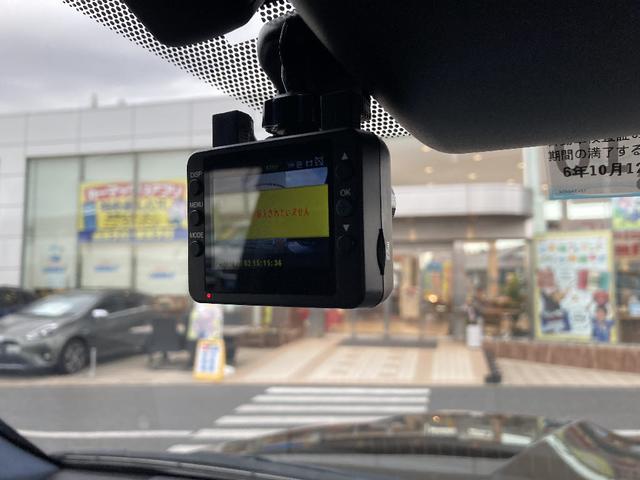 4WD/Sunroof/8-LeatherSeat/OneOwner/Navi/CD/DVD/AW/No-accidents/LeatherSeat/PowerSeat/BackCamera