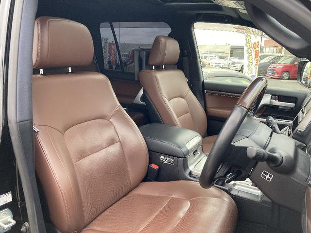 4WD/Sunroof/8-LeatherSeat/OneOwner/Navi/CD/DVD/AW/No-accidents/LeatherSeat/PowerSeat/BackCamera