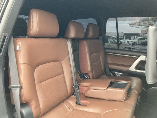 4WD/Sunroof/8-LeatherSeat/OneOwner/Navi/CD/DVD/AW/No-accidents/LeatherSeat/PowerSeat/BackCamera