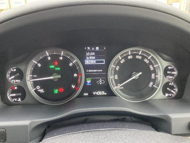 4WD/Sunroof/8-LeatherSeat/OneOwner/Navi/CD/DVD/AW/No-accidents/LeatherSeat/PowerSeat/BackCamera