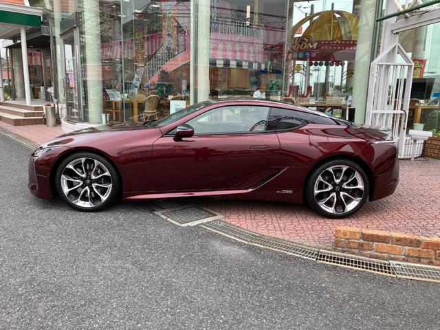 ＬＣ ＬＣ５００ｈ　Ｌパッケージ　サンルーフ　メーカーナビ　バックカメラ　クリアランスソナー　クルーズコントロール　レーンアシスト　衝突被害軽減　レザーシート　シートヒーター・ベンチレーション　ステアリングヒーター　ＬＥＤヘッドランプ（25枚目）