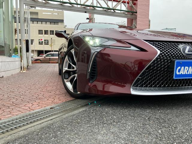 ＬＣ ＬＣ５００ｈ　Ｌパッケージ　サンルーフ　メーカーナビ　バックカメラ　クリアランスソナー　クルーズコントロール　レーンアシスト　衝突被害軽減　レザーシート　シートヒーター・ベンチレーション　ステアリングヒーター　ＬＥＤヘッドランプ（27枚目）