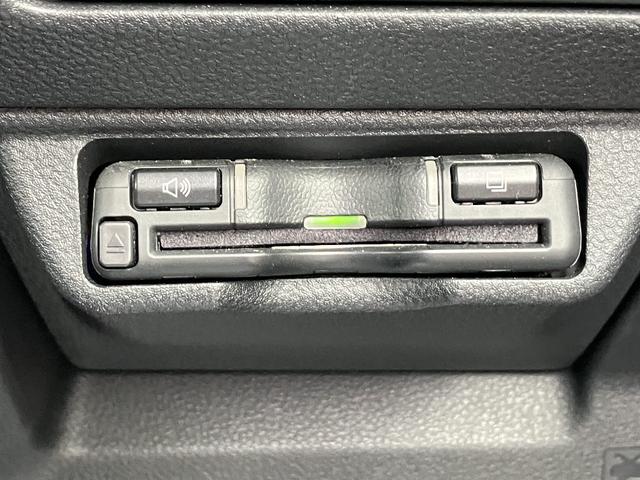 レヴォーグ ＧＴ－Ｈ　４ＷＤ　後席ツインモニター　ＳＴＩスポイラー　純正ナビ　ＴＶ　バックカメラ　スマートキー　純正ドラレコ　ＥＴＣ　ＬＥＤ　アイサイト　電動リアゲート　全席シートヒーター　レーダークルコン　レーンアシスト（15枚目）
