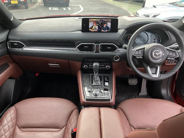 ＣＸ－８ ２５Ｓ　エクスクルーシブモード　４ＷＤ　サンルーフ　ＢＯＳＥスピーカー　３６０°ビューモニター　純正ナビ　ＴＶ　スマートキー　ドライブレコーダー　ＥＴＣ　クリアランスソナー　レーダークルーズコントロール　衝突被害軽減　ＬＥＤ　ＨＵＤ（5枚目）