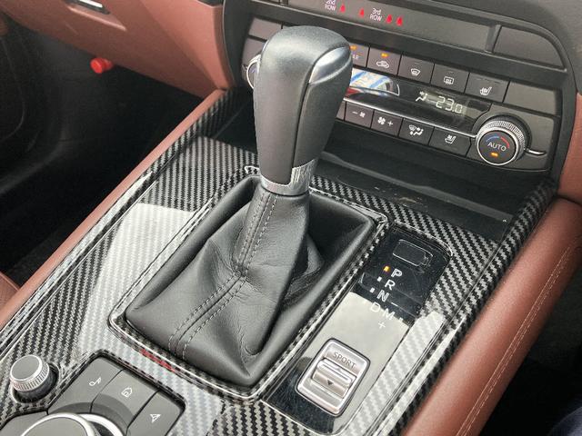 ＣＸ－８ ２５Ｓ　エクスクルーシブモード　４ＷＤ　サンルーフ　ＢＯＳＥスピーカー　３６０°ビューモニター　純正ナビ　ＴＶ　スマートキー　ドライブレコーダー　ＥＴＣ　クリアランスソナー　レーダークルーズコントロール　衝突被害軽減　ＬＥＤ　ＨＵＤ（8枚目）
