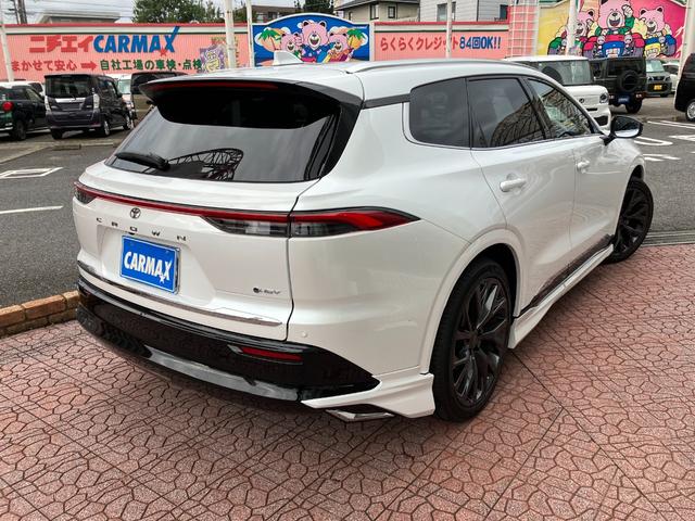 クラウンエステート Ｚ　４ＷＤ　モデリスタエアロ　寒冷地仕様　サンルーフ　パノラミックビューモニタ　パークアシスト　レーダークルコン　クリアランスソナー　レーンアシスト　パワーシート　衝突軽減　フェンダーアーチモールカラード（20枚目）