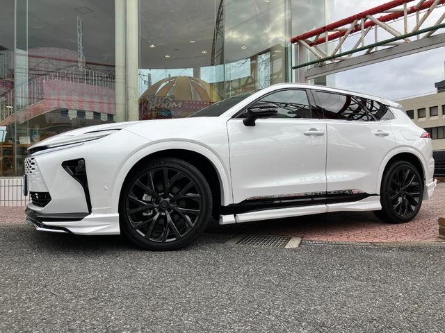 クラウンエステート Ｚ　４ＷＤ　モデリスタエアロ　寒冷地仕様　サンルーフ　パノラミックビューモニタ　パークアシスト　レーダークルコン　クリアランスソナー　レーンアシスト　パワーシート　衝突軽減　フェンダーアーチモールカラード（48枚目）