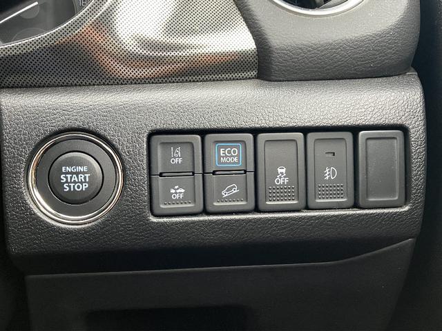 エスクード ベースグレード　４ＷＤ　ナビ　ＴＶ　バックカメラ　スマートキー　ＥＴＣ２．０　シートヒーター　クルーズコントロール　レーンアシスト　衝突被害軽減　ＬＥＤ　ヘッドライトウォッシャー　フォグ　ルーフレール　ハーフレザー（10枚目）