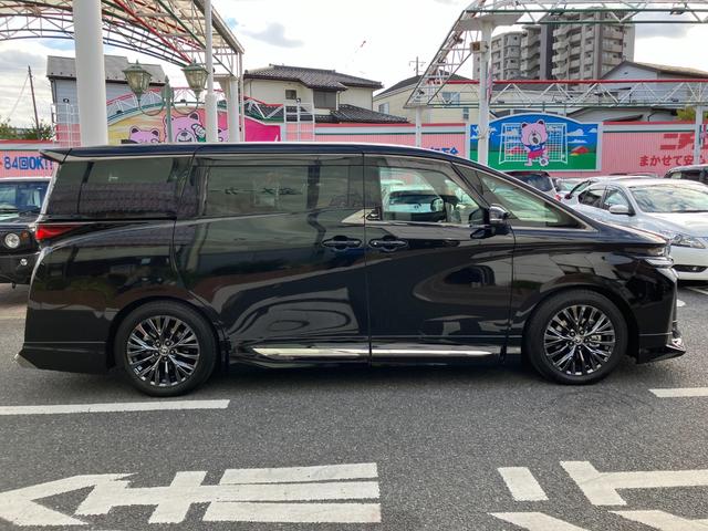 ヴェルファイアハイブリッド Z プレミア 4WD モデリスタエアロ サンルーフ フリップダウンモニター オートステップ ナビ TV パノラミックビューモニター レーダークルコン クリアランスソナー レーンアシスト 衝突軽減 オットマン LED(17枚目)