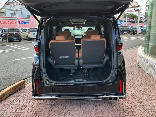 ヴェルファイアハイブリッド Z プレミア 4WD モデリスタエアロ サンルーフ フリップダウンモニター オートステップ ナビ TV パノラミックビューモニター レーダークルコン クリアランスソナー レーンアシスト 衝突軽減 オットマン LED(24枚目)