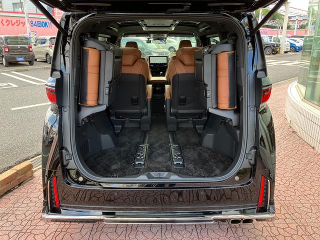 ヴェルファイアハイブリッド Z プレミア 4WD モデリスタエアロ サンルーフ フリップダウンモニター オートステップ ナビ TV パノラミックビューモニター レーダークルコン クリアランスソナー レーンアシスト 衝突軽減 オットマン LED(50枚目)