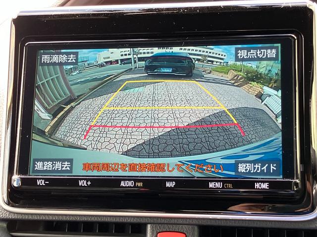 エスクァイア ハイブリッドＧｉプレミアムパッケジブラックテーラード　フリップダウンモニター　ナビ　ＴＶ　バックカメラ　純正ドラレコ　クリアランスソナー　クルコン　レーンアシスト　衝突被害軽減　両側電動スライドドア　オートマチックハイビーム　ＬＥＤ　ハーフレザーシート（8枚目）