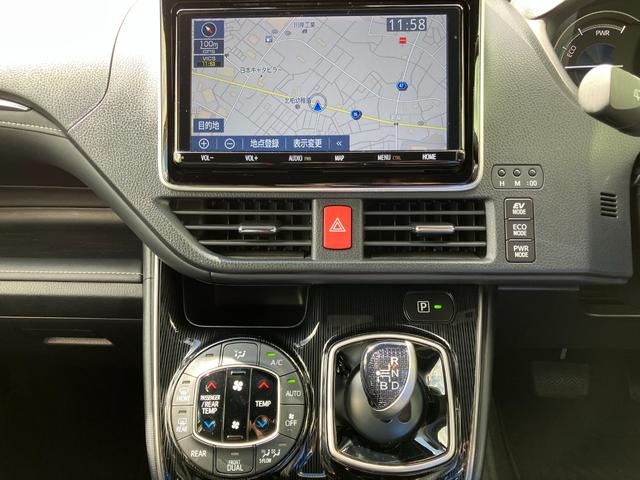 エスクァイア ハイブリッドＧｉプレミアムパッケジブラックテーラード　フリップダウンモニター　ナビ　ＴＶ　バックカメラ　純正ドラレコ　クリアランスソナー　クルコン　レーンアシスト　衝突被害軽減　両側電動スライドドア　オートマチックハイビーム　ＬＥＤ　ハーフレザーシート（9枚目）