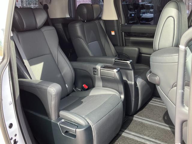 アルファード ２．５Ｓ　Ｃパッケージ　モデリスタエアロ　ツインサンルーフ　ナビ　ＴＶ　ＤＶＤ　フリップダウンモニタ　バックカメラ　クリアランスソナー　レーダークルコン　レーンアシスト　衝突被害軽減　モデリスタ２０インチアルミ　スペアタイヤ（42枚目）