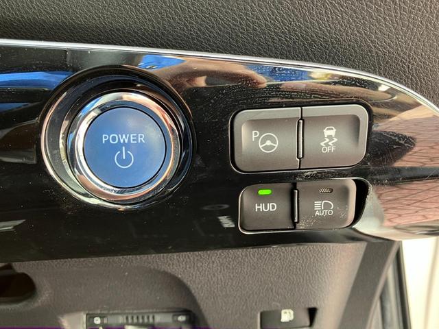 プリウス Sセーフティプラス 純正ナビ TV バックカメラ パークアシスト ヘッドアップディスプレイ 衝突被害軽減 スマートキー レーダークルコン ETC クリアランスソナー レーンアシスト オートマチックハイビーム 純正ドラレコ(11枚目)