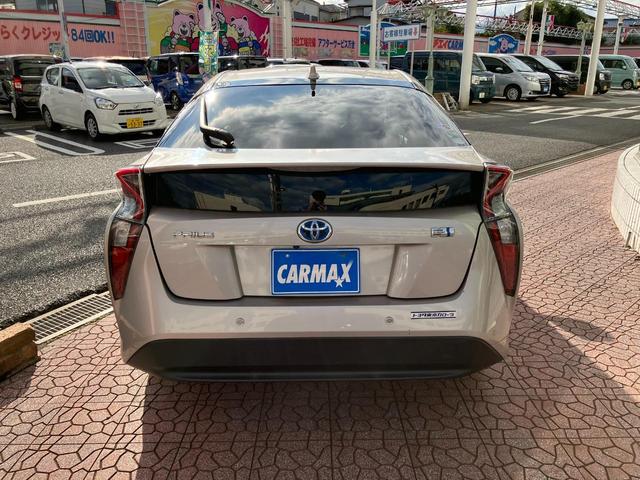 プリウス Sセーフティプラス 純正ナビ TV バックカメラ パークアシスト ヘッドアップディスプレイ 衝突被害軽減 スマートキー レーダークルコン ETC クリアランスソナー レーンアシスト オートマチックハイビーム 純正ドラレコ(19枚目)