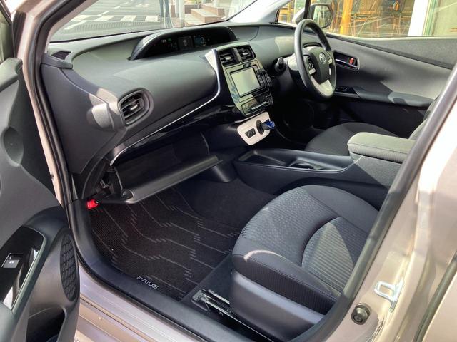 プリウス Sセーフティプラス 純正ナビ TV バックカメラ パークアシスト ヘッドアップディスプレイ 衝突被害軽減 スマートキー レーダークルコン ETC クリアランスソナー レーンアシスト オートマチックハイビーム 純正ドラレコ(29枚目)