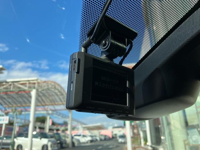 シエンタ ハイブリッド G セーフティーエディションII リアエンターテイメント 純正ナビ TV バックカメラ スマートキー クリアランスソナー クルーズコントロール レーンアシスト 衝突被害軽減 両側電動スライドドア オートマチックハイビーム LEDライト(14枚目)