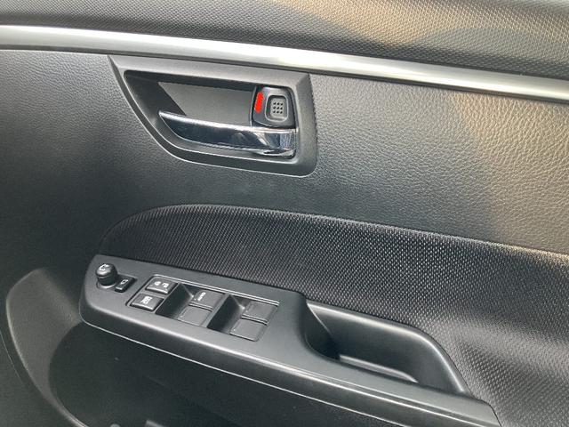 スイフトスポーツ ベースグレード ナビ 前後ドライブレコーダー スマートキー ETC クルーズコントロール ステアリングリモコン アルミホイール オートライト 電動格納ミラー 盗難防止システム 衝突安全ボディ フォグランプ(14枚目)