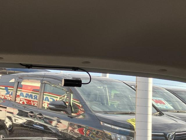 スイフトスポーツ ベースグレード ナビ 前後ドライブレコーダー スマートキー ETC クルーズコントロール ステアリングリモコン アルミホイール オートライト 電動格納ミラー 盗難防止システム 衝突安全ボディ フォグランプ(25枚目)