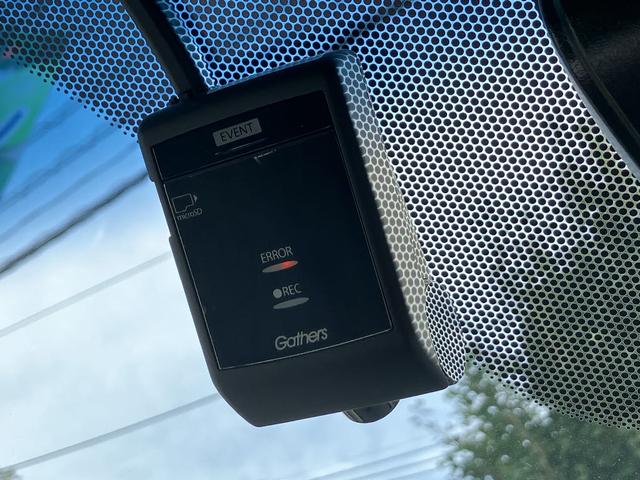 ステップワゴンスパーダ スパーダハイブリッドG・EXホンダセンシングブラスタ ナビ装着用スペシャルパッケージ マルチビューカメラシステム ナビ TV フリップダウンモニター ETC パークアシスト スマートキー レーダークルコン レーンアシスト 衝突軽減 純正ドラレコ LED(11枚目)