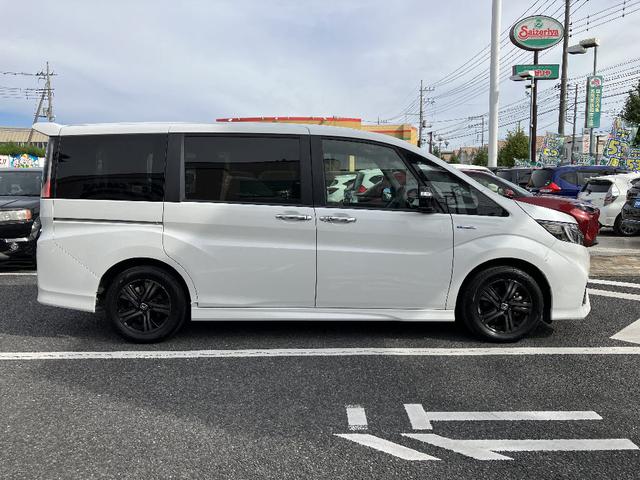 ステップワゴンスパーダ スパーダハイブリッドG・EXホンダセンシングブラスタ ナビ装着用スペシャルパッケージ マルチビューカメラシステム ナビ TV フリップダウンモニター ETC パークアシスト スマートキー レーダークルコン レーンアシスト 衝突軽減 純正ドラレコ LED(17枚目)