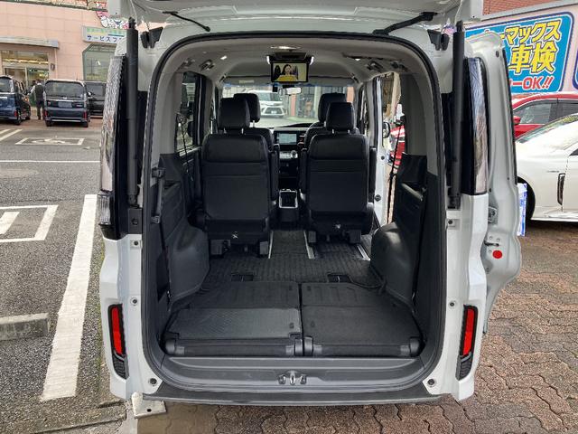 ステップワゴンスパーダ スパーダハイブリッドG・EXホンダセンシングブラスタ ナビ装着用スペシャルパッケージ マルチビューカメラシステム ナビ TV フリップダウンモニター ETC パークアシスト スマートキー レーダークルコン レーンアシスト 衝突軽減 純正ドラレコ LED(22枚目)