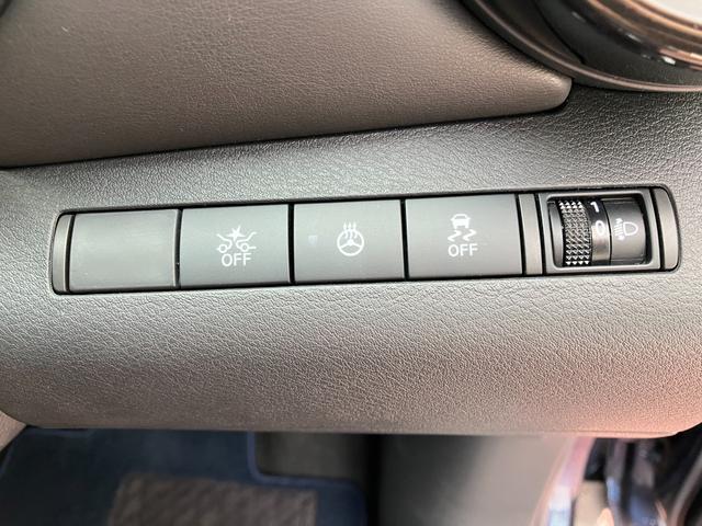 キックス オーテック プロパイロット パノラミックビューモニター 純正ナビ TV ETC クリアランスソナー レーンアシスト 衝突被害軽減 LED ヘッドライトウォッシャー スマートキー 純正ドラレコ ステアリングヒーター(14枚目)