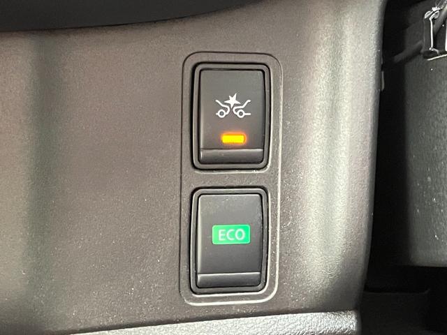 セレナ ハイウェイスター VセレクションII フリップダウンモニター アラウンドビューモニター パークアシスト ナビ TV プロパイロット スマートキー ETC クリアランスソナー 衝突被害軽減 デジタルインナーミラー LED ドライブレコーダー(12枚目)