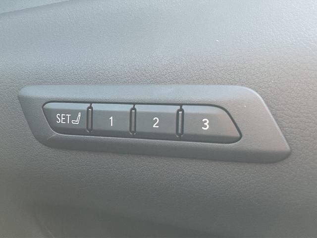 UX UX250h Fスポーツ パノラミックビューモニター ナビ TV ブラックレザーシート クリアランスソナー レーダークルコン レーンアシスト パワーシート 衝突軽減 LED 電動リアゲート スマートキー シートヒーター BSM(14枚目)