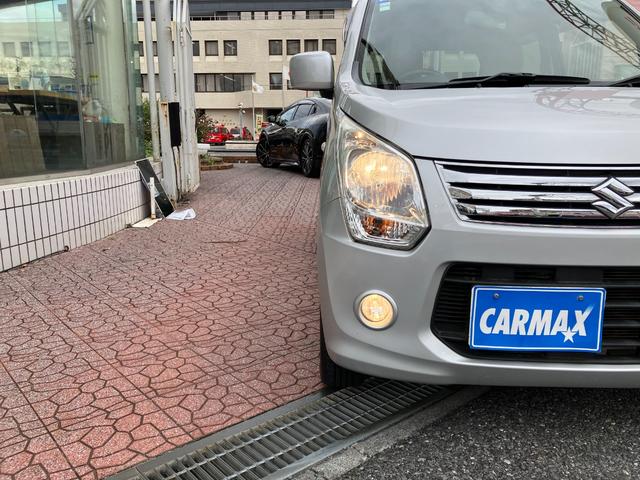 ワゴンＲ ＦＸ　５速ＭＴ車　キーレスエントリー　オートエアコン　アイドリングストップ　電動格納ミラー　フォグランプ　盗難防止システム　ＣＤ　社外アルミホイール　衝突安全ボディ　パワーステアリング（30枚目）