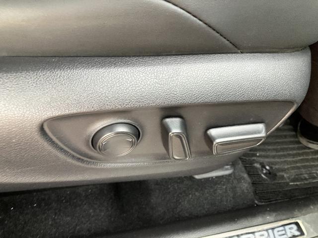 ハリアー Ｇ　ナビ　ＴＶ　バックカメラ　トヨタセーフティセンス　デジタルインナーミラー　スマートキ　レーダークルコン　クリアランスソナー　レーンアシスト　衝突軽減　ＬＥＤ　電動リアゲート　ＢＳＭ　ハーフレザーシート（9枚目）