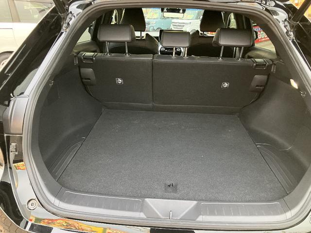 ハリアー Ｇ　ナビ　ＴＶ　バックカメラ　トヨタセーフティセンス　デジタルインナーミラー　スマートキ　レーダークルコン　クリアランスソナー　レーンアシスト　衝突軽減　ＬＥＤ　電動リアゲート　ＢＳＭ　ハーフレザーシート（21枚目）