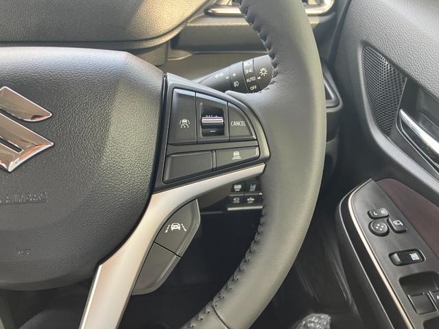 ソリオバンディット ハイブリッドＭＶ　登録済み未使用車　全周囲カメラ　メーカーナビ　ＴＶ　スマートキー　クリアランスソナー　レーダークルーズコントロール　レーンアシスト　衝突被害軽減　ＬＥＤ　フォグ　ＨＵＤ　ステリモ　両側電動スライドドア（12枚目）