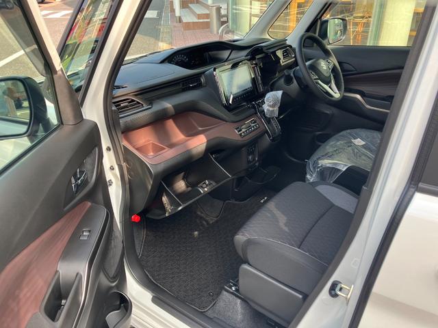 ソリオバンディット ハイブリッドＭＶ　登録済み未使用車　全周囲カメラ　メーカーナビ　ＴＶ　スマートキー　クリアランスソナー　レーダークルーズコントロール　レーンアシスト　衝突被害軽減　ＬＥＤ　フォグ　ＨＵＤ　ステリモ　両側電動スライドドア（33枚目）