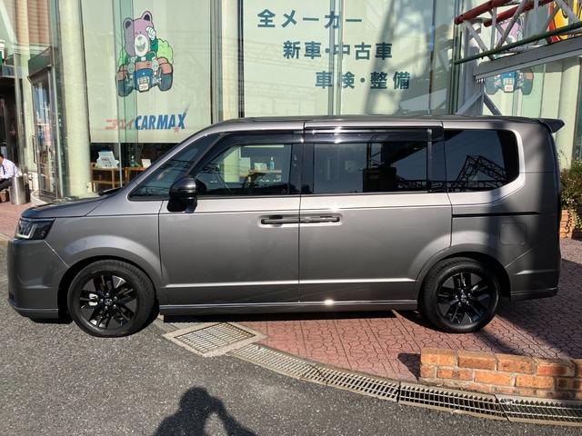 ステップワゴン ｅ：ＨＥＶスパーダ　フリップダウンモニター　マルチビューカメラ　純正ナビ　ＴＶ　スマートキー　ドラレコ　電動リアゲート　レーダークルコン　ＥＴＣ　クリアランスソナー　レーンアシスト　衝突被害軽減　ＬＥＤ　シートヒーター（26枚目）