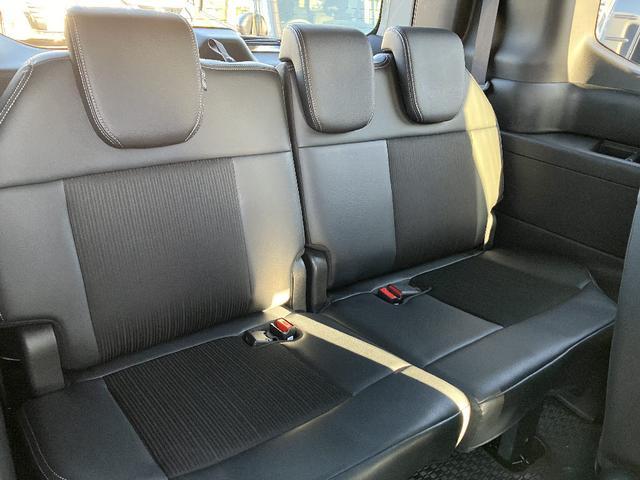 ステップワゴン e:HEVスパーダ マルチビューカメラ フリップダウンモニター 純正ナビ TV スマートキー BSM ETC レーダークルコン クリアランスソナー レーンアシスト 衝突被害軽減 LED 電動リアゲート 前席シートヒーター(30枚目)