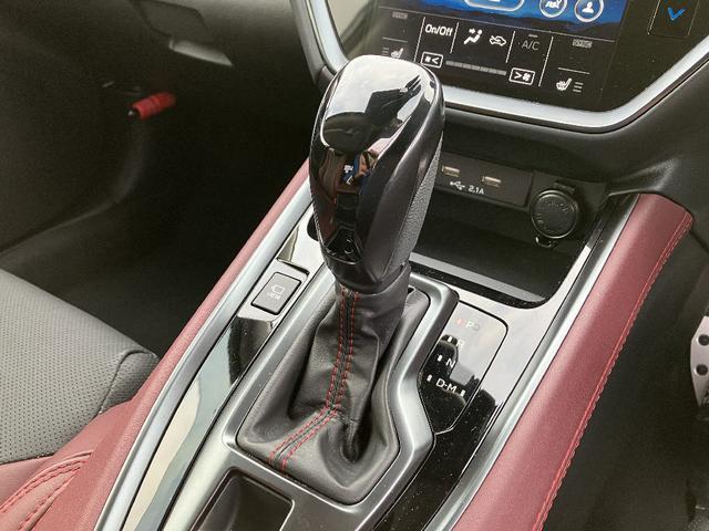 レヴォーグ STIスポーツ EX 4WD STIエアロ アイサイト ナビ TV フロント・サイド・バックカメラ ETC レーダークルコン レーンアシスト 衝突被害軽減 LED パワーシート 革シート スマートキー 全席シートヒーター(14枚目)