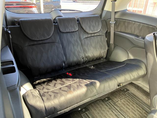 オデッセイハイブリッド ハイブリッドアブソルート・ホンダセンシング　マルチビューカメラシステム　大型アームレスト　フリップダウンモニター　純正ナビ　ＴＶ　センターコンソールボックス　前後ドラレコ　クリアランスソナ　レーダークルコン　パークアシスト　衝突被害軽減　ＥＴＣ（35枚目）