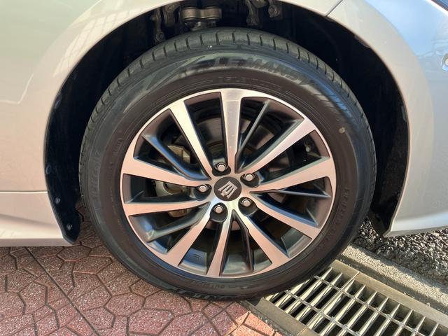 クラウンハイブリッド Ｓ　Ｃパッケージ　パノラミックビューモニター　純正ナビ　ＴＶ　スマートキー　ドラレコ　ＥＴＣ　レーダークルコン　衝突被害軽減　クリアランスソナー　レーンアシスト　ＬＥＤ　シートヒータ　ステアリングヒーター　１００Ｖ電源（25枚目）