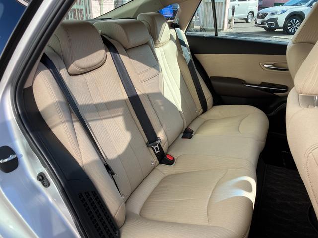 クラウンハイブリッド Ｓ　Ｃパッケージ　パノラミックビューモニター　純正ナビ　ＴＶ　スマートキー　ドラレコ　ＥＴＣ　レーダークルコン　衝突被害軽減　クリアランスソナー　レーンアシスト　ＬＥＤ　シートヒータ　ステアリングヒーター　１００Ｖ電源（29枚目）