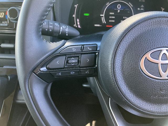 シエンタ ハイブリッドＺ　パノラミックビューモニター　トヨタセーフティセンス　ナビ　ＴＶ　クリアランスソナー　レーダークルコン　レーンアシスト　衝突被害軽減　両側電動スライドドア　オートマチックハイビーム　ＬＥＤ　スマートキー（6枚目）