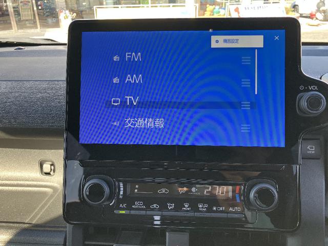 シエンタ ハイブリッドＺ　パノラミックビューモニター　トヨタセーフティセンス　ナビ　ＴＶ　クリアランスソナー　レーダークルコン　レーンアシスト　衝突被害軽減　両側電動スライドドア　オートマチックハイビーム　ＬＥＤ　スマートキー（10枚目）