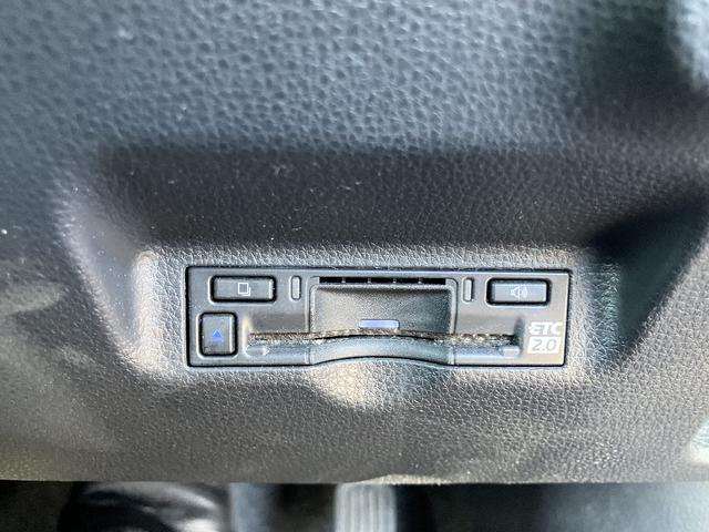 シエンタ ハイブリッドＺ　パノラミックビューモニター　トヨタセーフティセンス　ナビ　ＴＶ　クリアランスソナー　レーダークルコン　レーンアシスト　衝突被害軽減　両側電動スライドドア　オートマチックハイビーム　ＬＥＤ　スマートキー（14枚目）