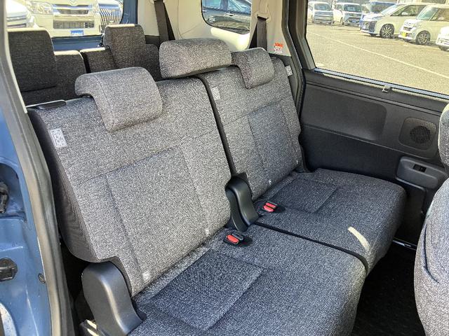 シエンタ ハイブリッドＺ　パノラミックビューモニター　トヨタセーフティセンス　ナビ　ＴＶ　クリアランスソナー　レーダークルコン　レーンアシスト　衝突被害軽減　両側電動スライドドア　オートマチックハイビーム　ＬＥＤ　スマートキー（25枚目）