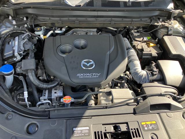ＣＸ－５ ＸＤ　エクスクルーシブモード　ＢＯＳＥスピーカー　３６０°ビューモニター　ナビ　ＴＶ　スマートキー　ＥＴＣ　レーダークルコン　クリアランスソナー　レーンアシスト　パワーシート　衝突被害軽減　ＬＥＤ　電動リアゲート　１９インチアルミ（23枚目）